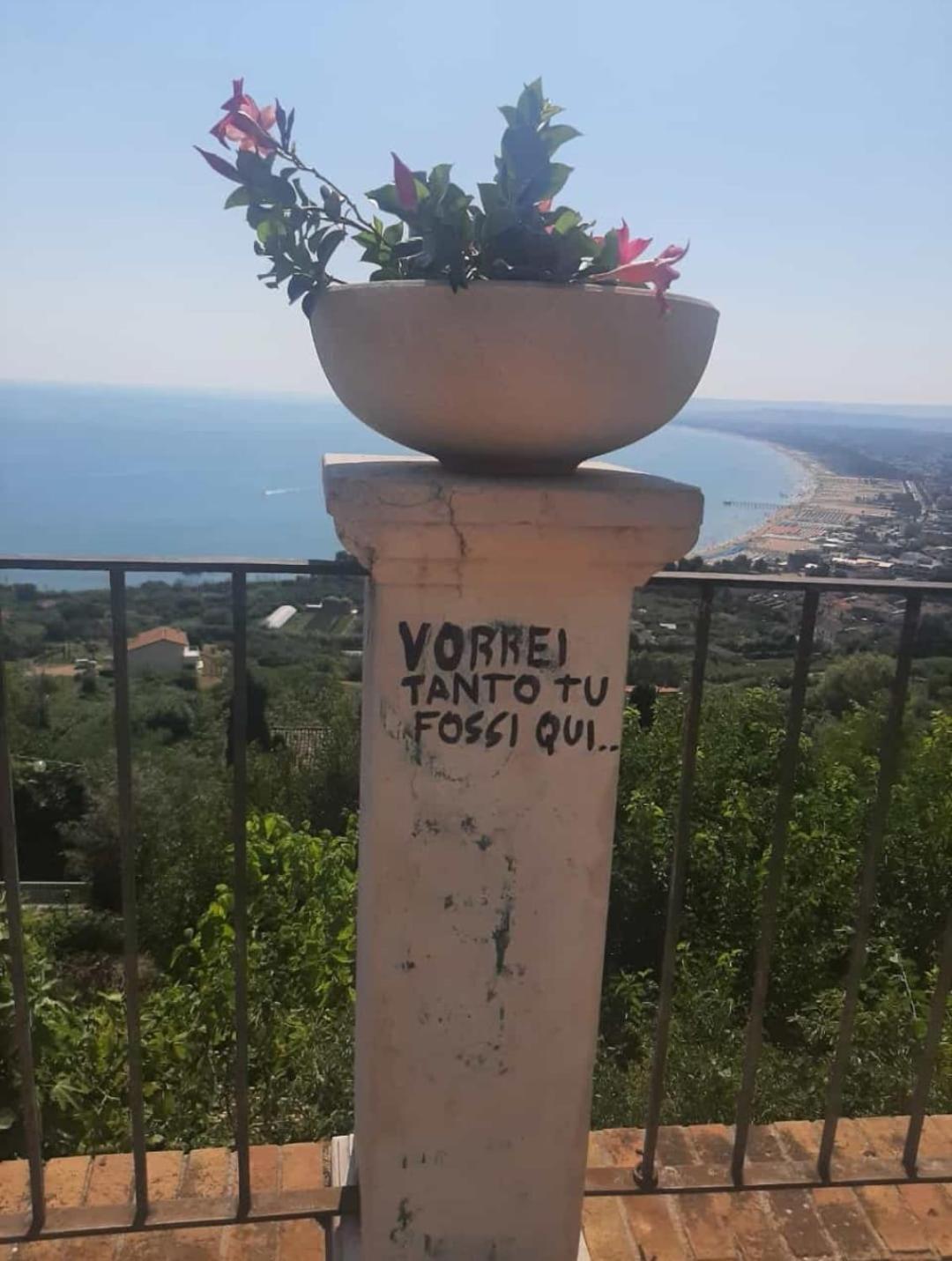 Santa Lucia Home Vasto Exteriér fotografie