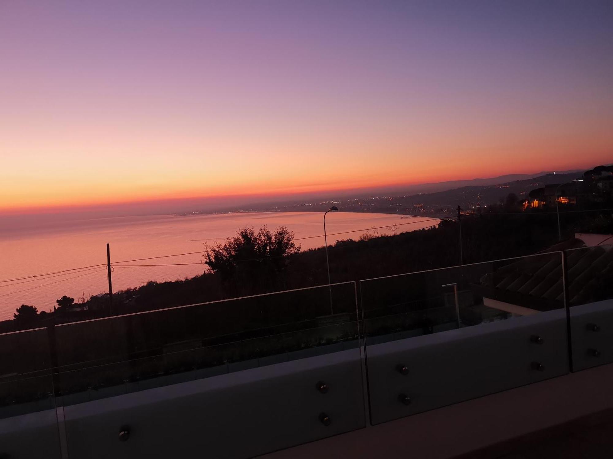 Santa Lucia Home Vasto Exteriér fotografie