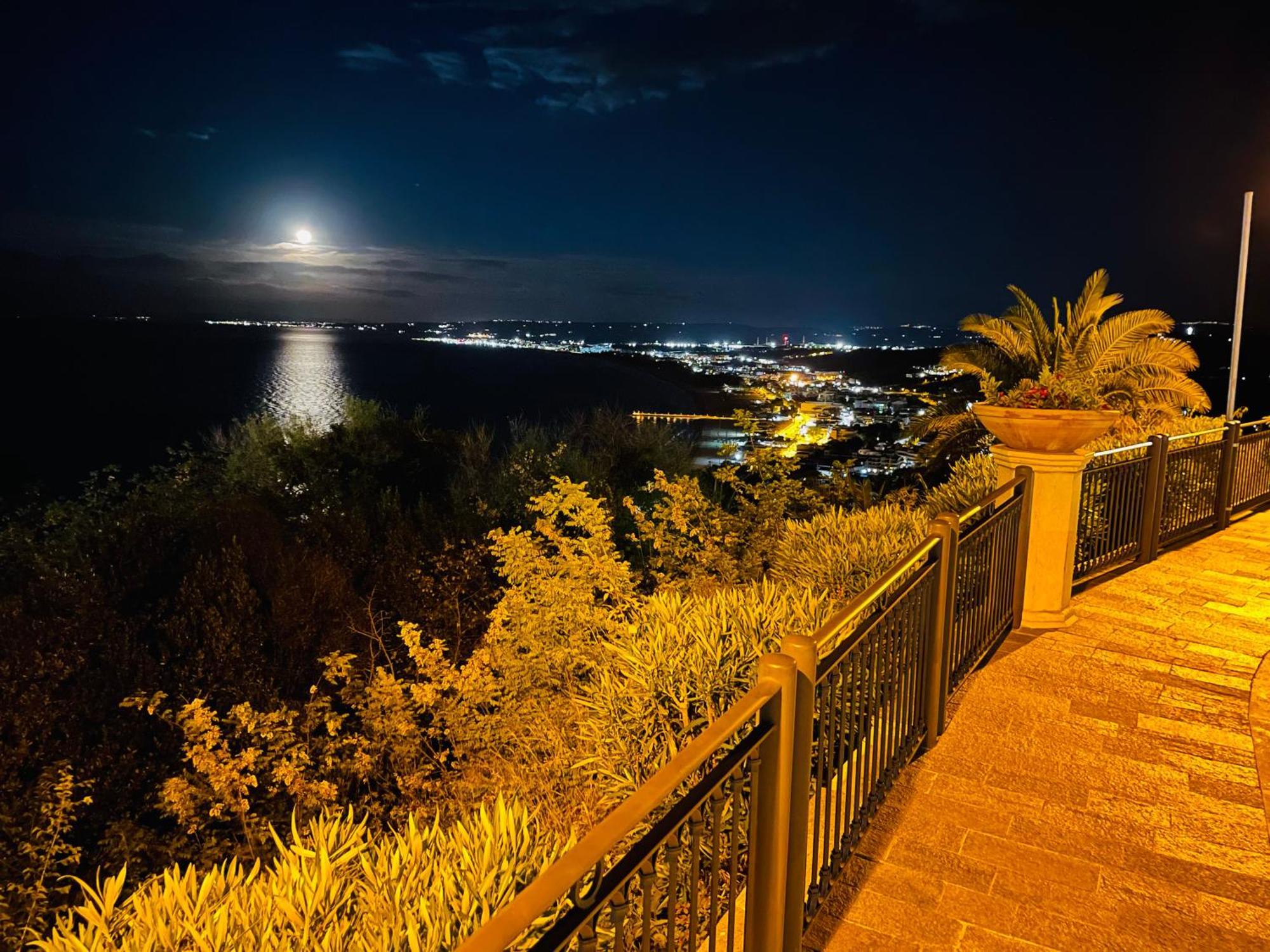 Santa Lucia Home Vasto Exteriér fotografie